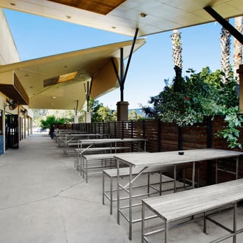Benowa Tavern - Hang out and relax on the terrace - Bars Near Me - Benowa, QLD Benowa Tavern - Hang out and relax on the terrace - Bars Near Me - Benowa, QLD