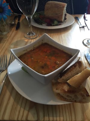 MATEUS BISTRO by null