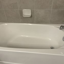 Crown Bath