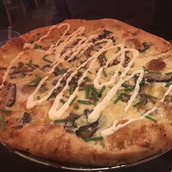 Mellow Mushroom - Pizza Near Me - Winston-Salem, North Carolina Mellow Mushroom - Pizza Near Me - Winston-Salem, North Carolina