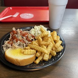 Johnny's Barbeque - Lunch pulled pork plate
