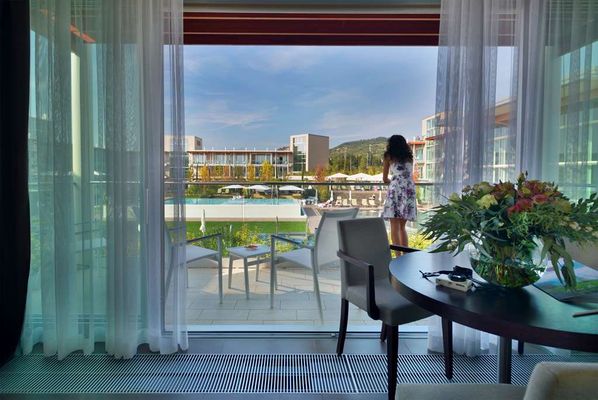Aqualux Hotel Spa Suite & Bardolino by null