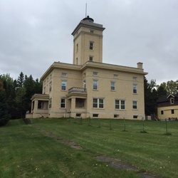 Sand Hills Lighthouse Inn