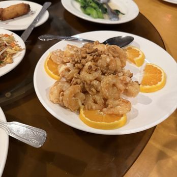 Super Wok Chinese Restaurant - Walnut shrimp - Chinese Near Me - Tarzana, California