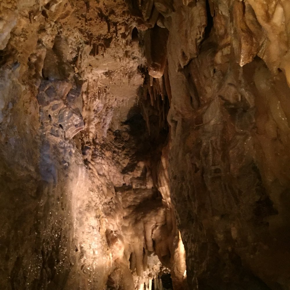 Crystal Lake Cave - Tours Near Me - Dubuque, Iowa Crystal Lake Cave - Tours Near Me - Dubuque, Iowa