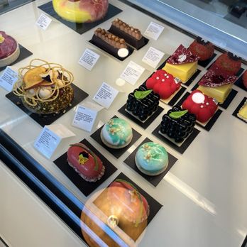 Craftsman and Wolves - Patisserie/Cake Shop Near Me - Mountain View, California