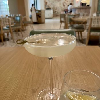 Palm House - Lychee martini - Hotels Near Me - Palm Beach, Florida Palm House - Lychee martini - Hotels Near Me - Palm Beach, Florida