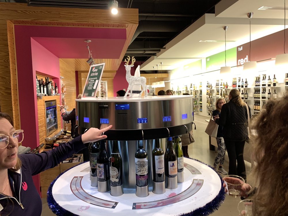 Winestore Logo