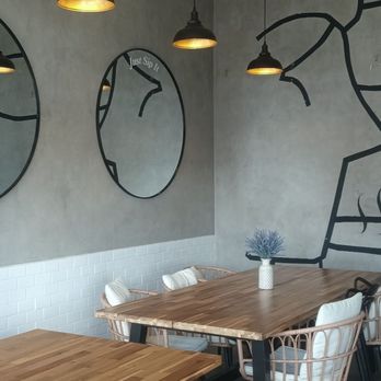 Daily Drip Coffee - Coffee & Tea Near Me - Lynwood, California Daily Drip Coffee - Coffee & Tea Near Me - Lynwood, California