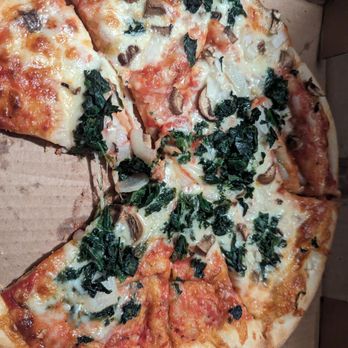 New York Pizza Department - Supposed to be a White Pizza - awful! - Pizza Near Me - Lakesite, Tennessee