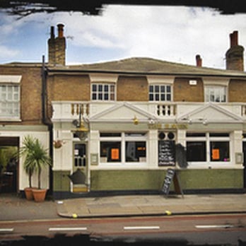 The Raven - Pubs Near Me - London, XGL The Raven - Pubs Near Me - London, XGL