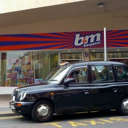 B&M Bargains - B&M, Blackpool