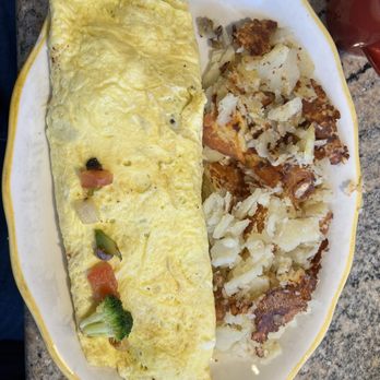 Early Bird - Garden Omelet - Breakfast & Brunch Near Me - Northville, Michigan Early Bird - Garden Omelet - Breakfast & Brunch Near Me - Northville, Michigan