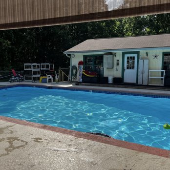 Cottonwoods Pool - Pool - Swimming Lessons/Schools Near Me - Canton, Georgia Cottonwoods Pool - Pool - Swimming Lessons/Schools Near Me - Canton, Georgia