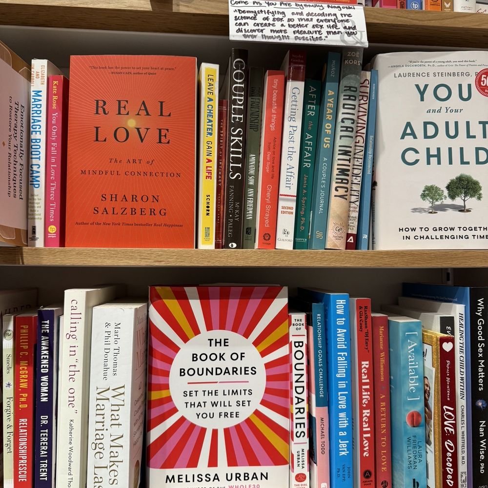 Barnes & Noble - Bookstores Near Me - Walnut Creek, California