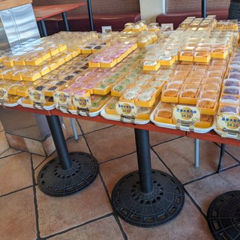 Sheng Kee Bakery - Limited edition mooncakes - Bakeries Near Me - San Francisco, California Sheng Kee Bakery - Limited edition mooncakes - Bakeries Near Me - San Francisco, California