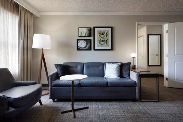 Sonesta ES Suites Fresno by null