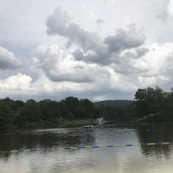 Franklin Pond - Parks Near Me - Franklin, New Jersey