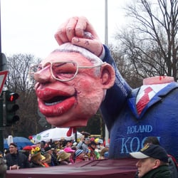 Düsseldorfer Karneval - In der Beliebtheitsskala deutscher Politiker ganz oben