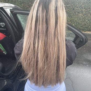 Diana's Beauty Salon - BEFORE  (October 2021) - Hair Salons Near Me - Ontario, California