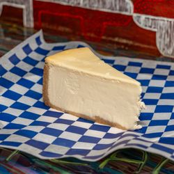 Marathon Deli - NYC Cheesecake.
Avail with strawberry jam too.