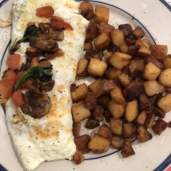 TA Hebron - Egg white omelette with veggies and fried potatoes - Convenience Stores Near Me - Hebron, Ohio TA Hebron - Egg white omelette with veggies and fried potatoes - Convenience Stores Near Me - Hebron, Ohio