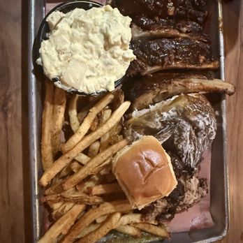 Big Bob Gibson Bar-B-Q - Little Bob Gibson Sampler - Barbeque Near Me - Decatur, Alabama