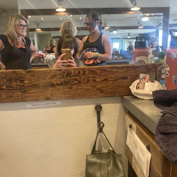 Ocean Blown Salon - Hair Salons Near Me - Capistrano Beach, California