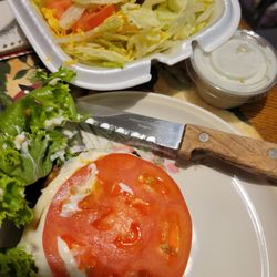 Lu Lu’s Kitchen - Bunless burger was delicious