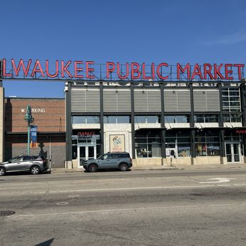 St Paul Fish Company - MKE Public Market - Seafood Near Me - Milwaukee, Wisconsin St Paul Fish Company - MKE Public Market - Seafood Near Me - Milwaukee, Wisconsin