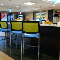 Facing the juice bar & gym (top center)