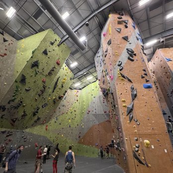 Climb Nashville - Inside - Climbing Near Me - Nashville, Tennessee Climb Nashville - Inside - Climbing Near Me - Nashville, Tennessee