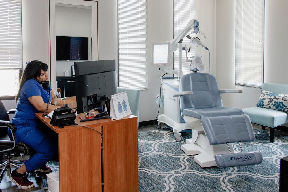 Valbuena Wellness - grief counselor in Scottsdale, AZ