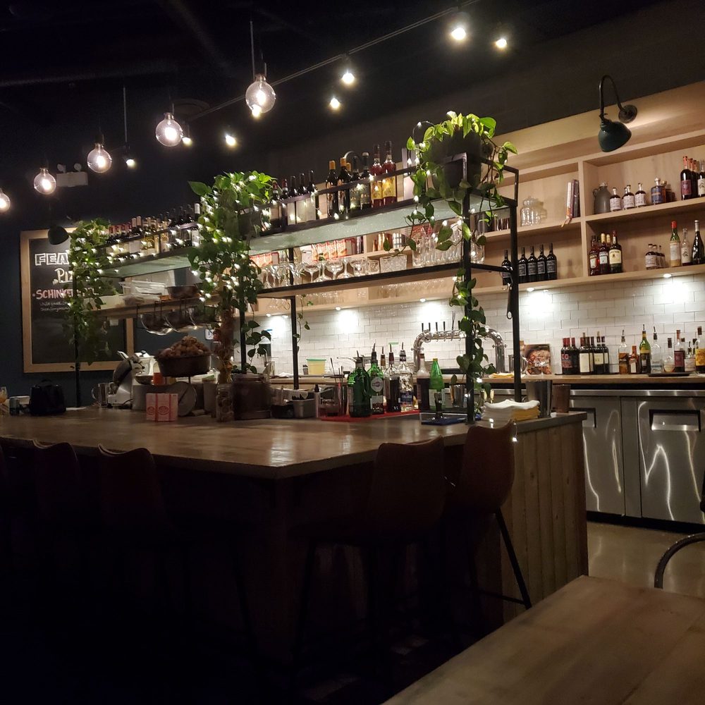 Sprezzatura - Pizza Near Me - Vancouver, British Columbia