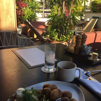 Hideout - The tropical plants won't let you forget where you are. Nice touch. - Bars Near Me - Honolulu, Hawaii Hideout - The tropical plants won't let you forget where you are. Nice touch. - Bars Near Me - Honolulu, Hawaii