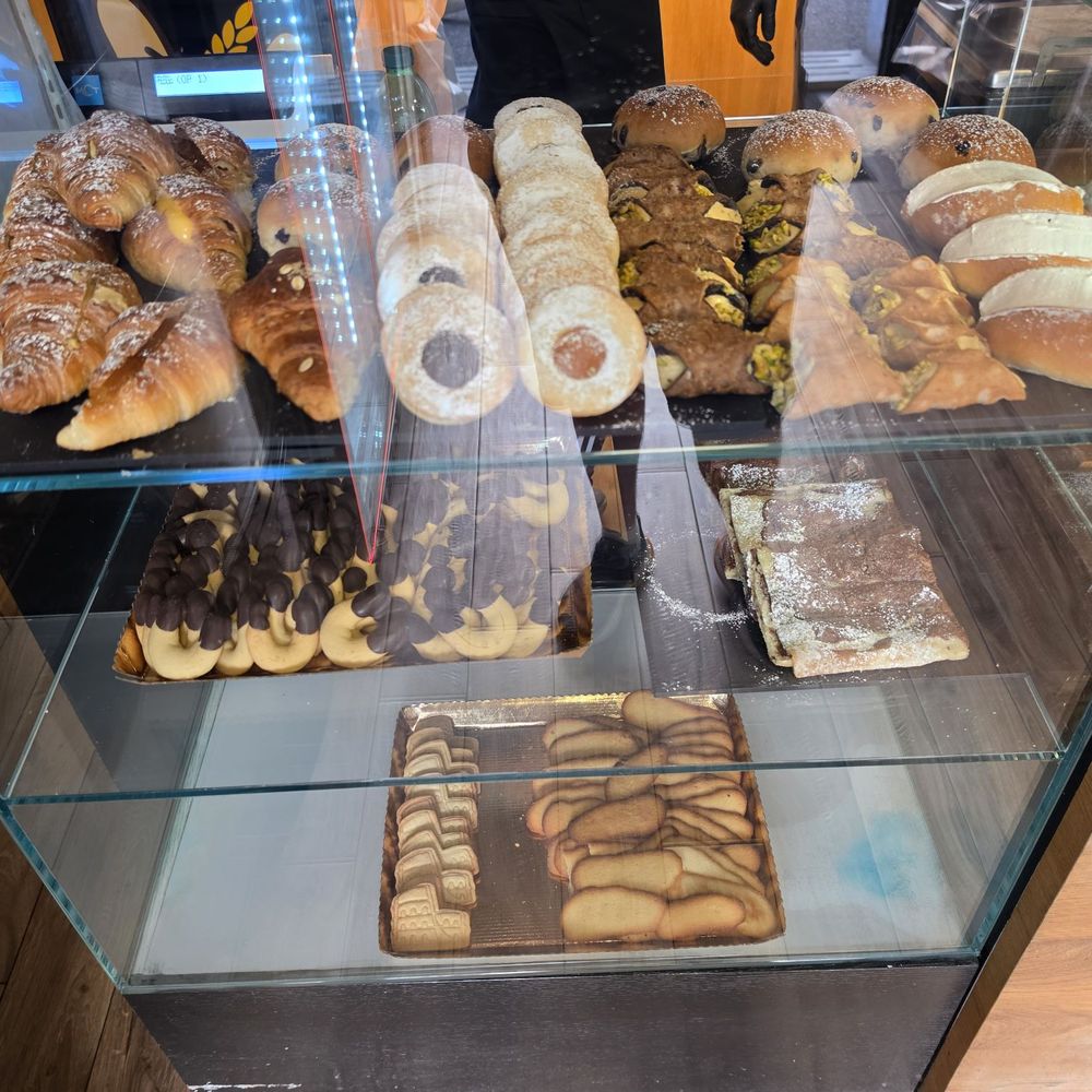Panificio Disa - Bakeries Near Me - Rome, RM Panificio Disa - Bakeries Near Me - Rome, RM