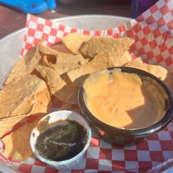 Grandpa's Grill - Chips and queso (salsa) - Barbeque Near Me - San Antonio, Texas Grandpa's Grill - Chips and queso (salsa) - Barbeque Near Me - San Antonio, Texas