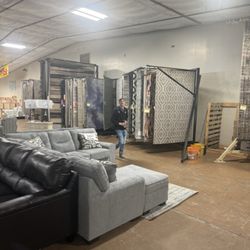 T & D Furniture