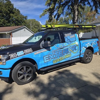 Exterior Wash Pro - Pressure Washers Near Me - Wayne, Michigan