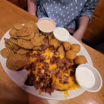Texas Roadhouse - Appetizer sampler-fried Pickles, rattlesnake bites, and potato skins - Steakhouses Near Me - Lake City, Florida Texas Roadhouse - Appetizer sampler-fried Pickles, rattlesnake bites, and potato skins - Steakhouses Near Me - Lake City, Florida