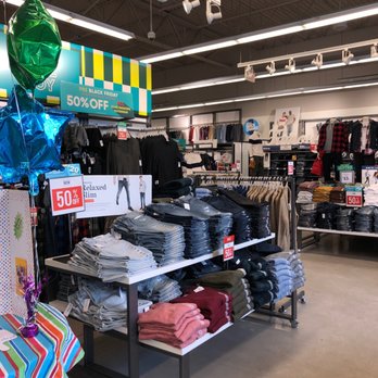 Old Navy - Men's Clothing Near Me - Novi, Michigan