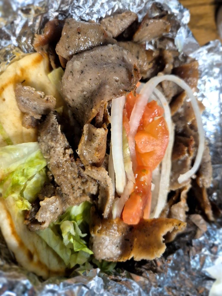 John & Loreta Family Restaurant