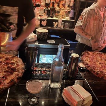 Lucky Charlie - Pizza Near Me - Brooklyn, New York