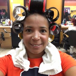 Angelica Dominican Beauty Salon - This is how it's done people!