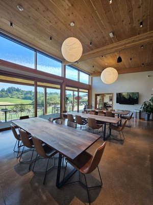 Elk Cove Vineyards by null