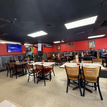El Alteno - seating - Mexican Near Me - Grandview, Missouri