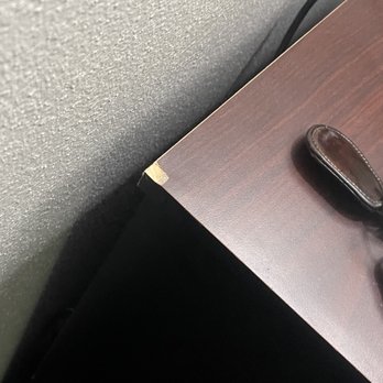 La Quinta Inn by Wyndham Calhoun - More damaged furniture - Hotels Near Me - Calhoun, Georgia