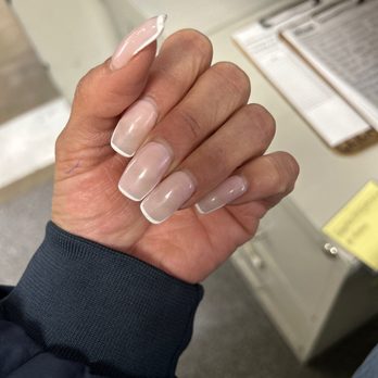 Mai Nail Bar - This is almost 3 weeks old I love how they last and I work very hard with my hands - Nail Salons Near Me - Pasadena, California Mai Nail Bar - This is almost 3 weeks old I love how they last and I work very hard with my hands - Nail Salons Near Me - Pasadena, California