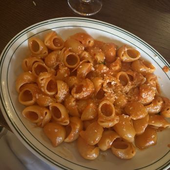 DeNuccis - New American Near Me - Lincoln Park, Illinois