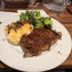 Chili's - Classic Ribeye* The broccoli was the best part